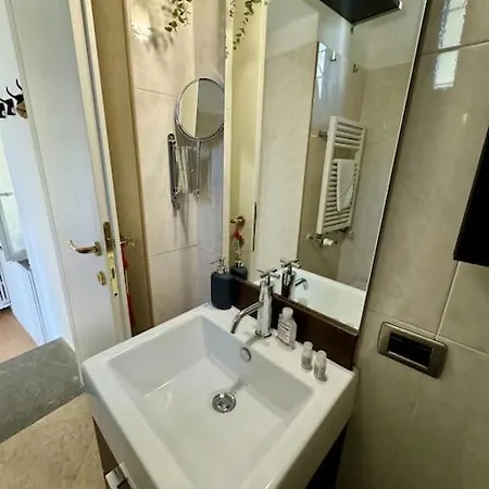 Casa Orione * Milão